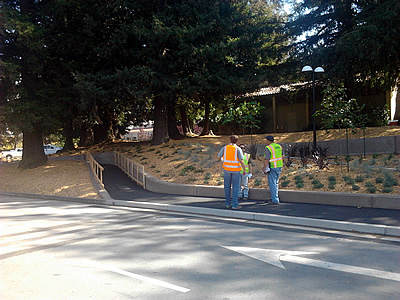 Side path